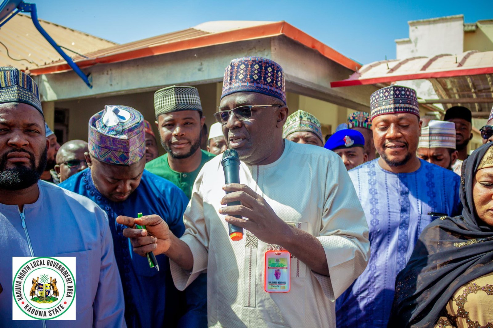 EXECUTIVE CHAIRMAN SUPPORTS 1,000 WOMEN WITH ₦10,000 EACH